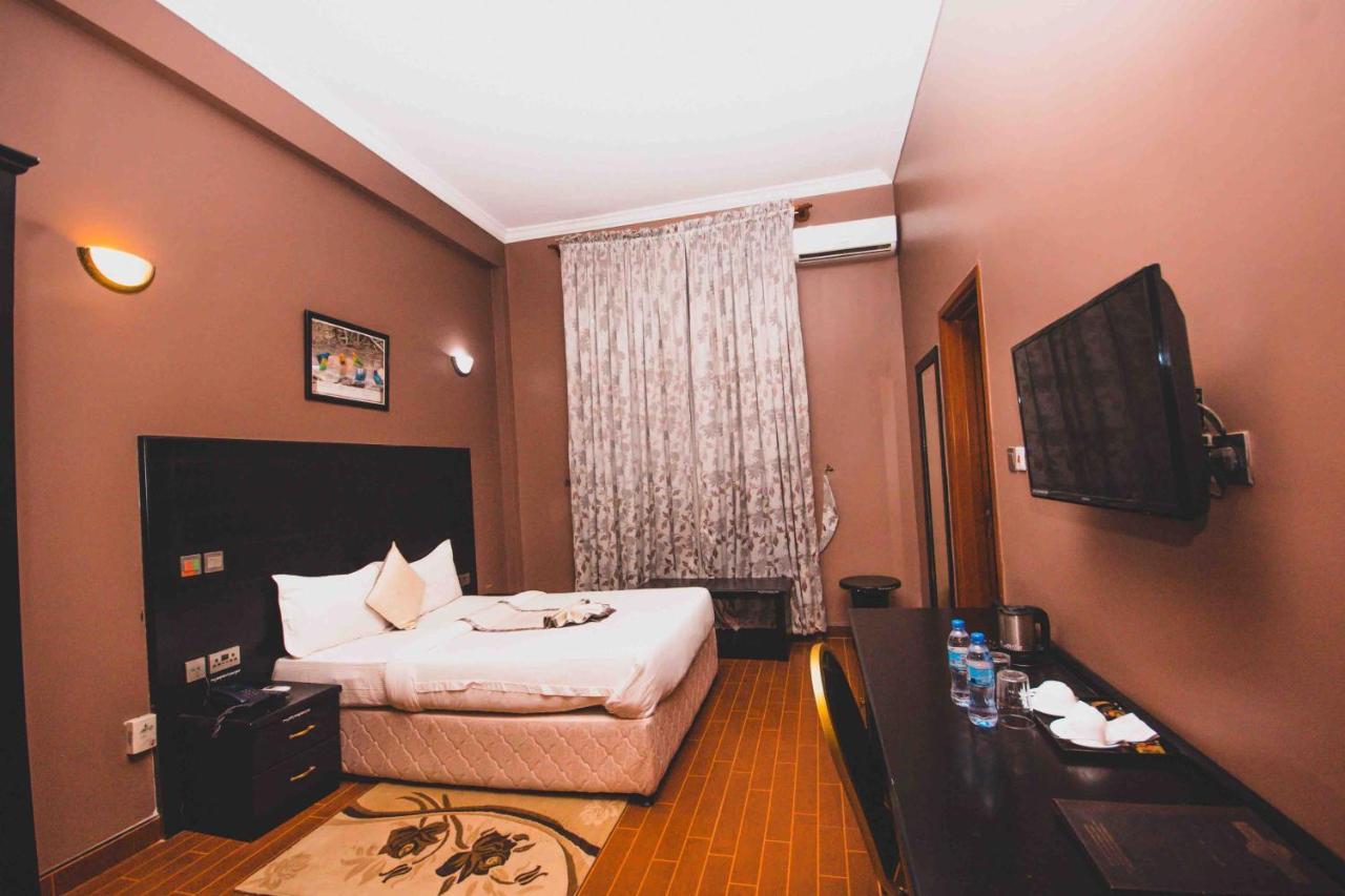 Panone Hotels - King'Ori Kilimanjaro Airport Moshi Kültér fotó