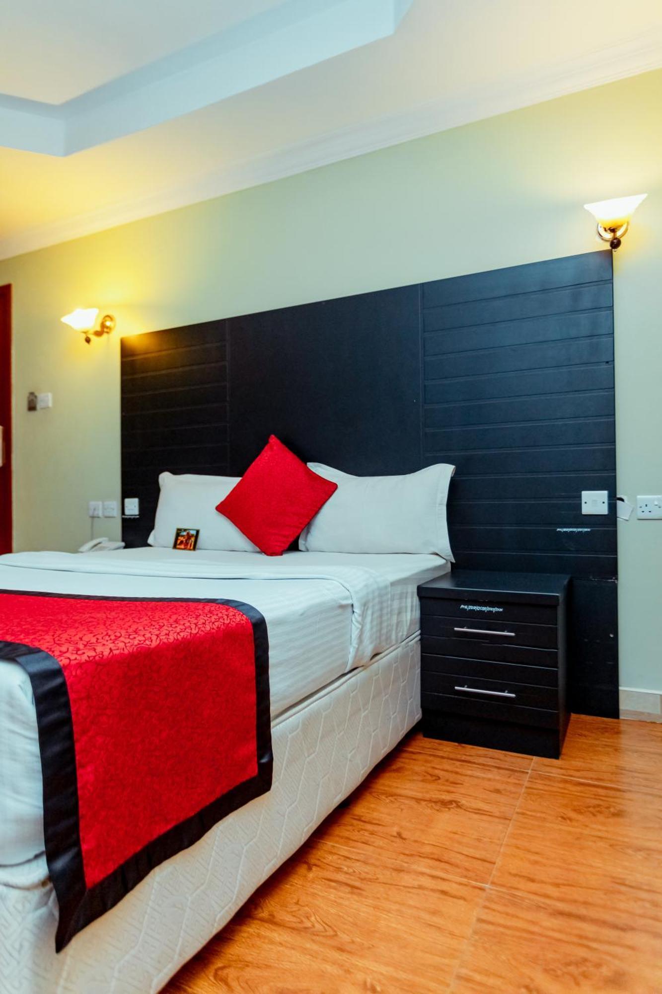 Panone Hotels - King'Ori Kilimanjaro Airport Moshi Kültér fotó